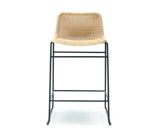 C607 Stool Outdoor | Bar stools | Feelgood Designs
