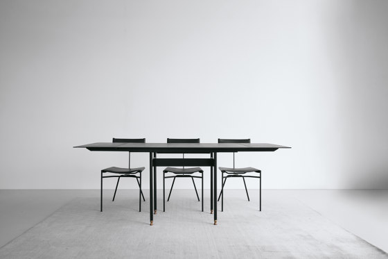 T8 | Dining tables | Extendo