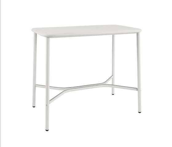 Yard Table | 543 | Standing tables | EMU Group