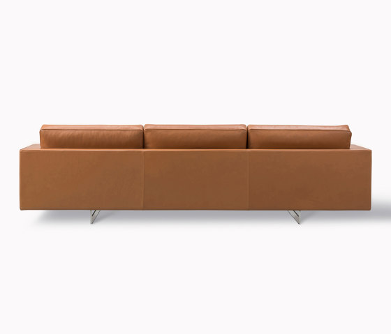 Risom 65 Sofa 3 seater Metal Base | Sofas | Fredericia Furniture
