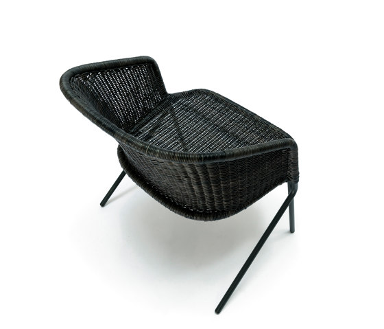 Kakī Lounge Chair | Stühle | Feelgood Designs