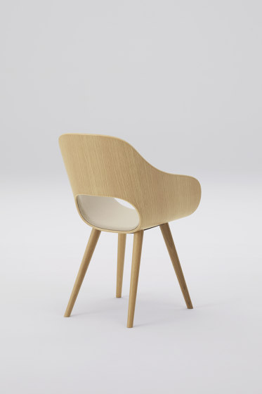 Roundish Arm chair (cushioned) | Chaises | MARUNI