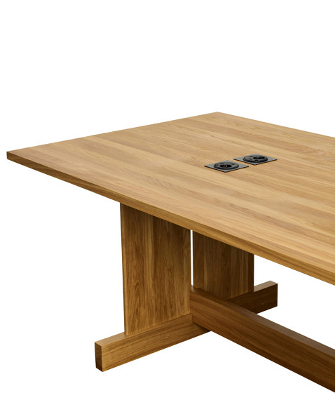 Grande with sockets | Tables collectivités | Fogia
