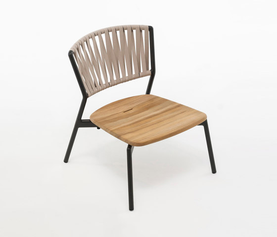 PIPER Lounge Chair | Sillones | Roda