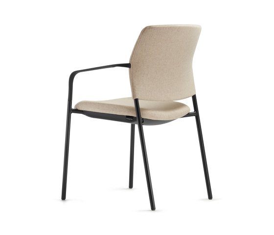 Cay Four-legged chair | Sillas | Dauphin