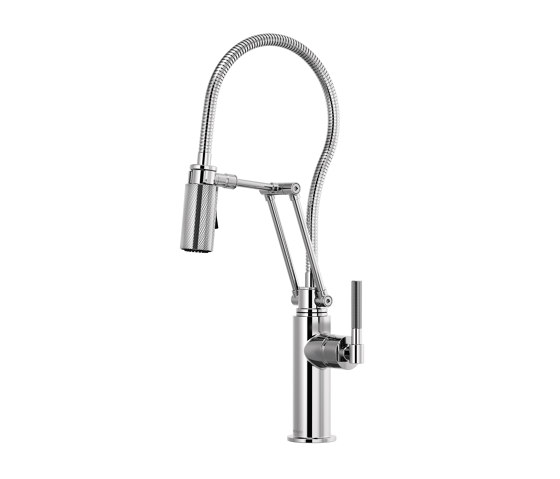 Articuating Faucet with Finished Hose | Robinetterie de cuisine | Brizo