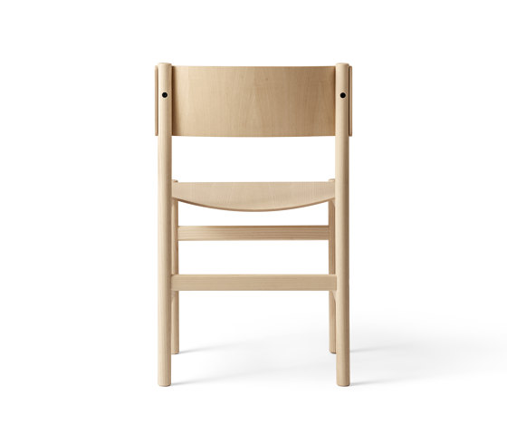 T02 | Soft Chair Ash Matt lacquer | Chaises | TAKT