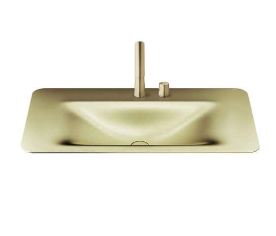 BASINS | Vasque à encastrer de 900 mm et 2 trous pour mitigeur de lavabo
Shagreen Matt Gold | Lavabos | Armani Roca