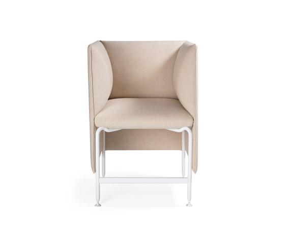Alto easy chair/sofa | Poltrone | Materia