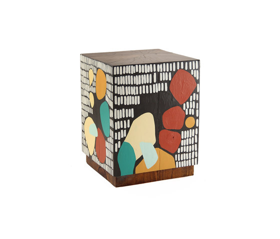 Banda Baako Hand Painted Cube | Beistelltische | Pfeifer Studio