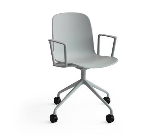 Cavatina Konferenzstuhl mit Rollen | Stühle | Steelcase