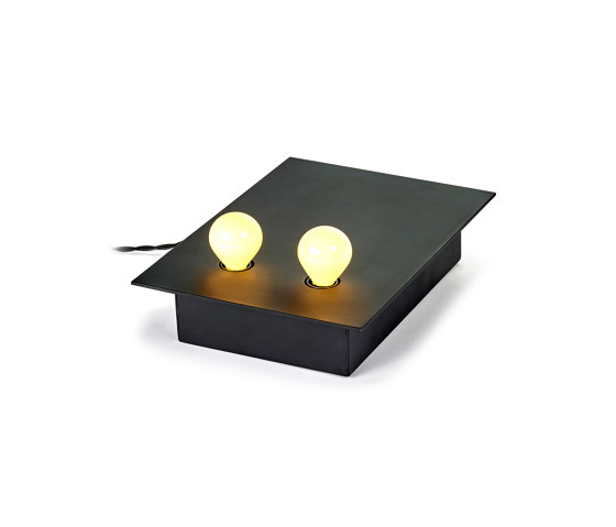 Essentials Table Lamp  Bulbs | Lámparas de sobremesa | Serax