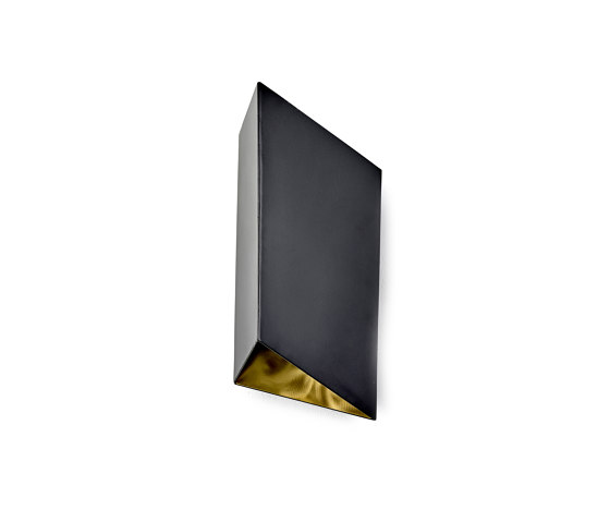 Essentials Wall Lamp Black Brass | Lámparas de pared | Serax