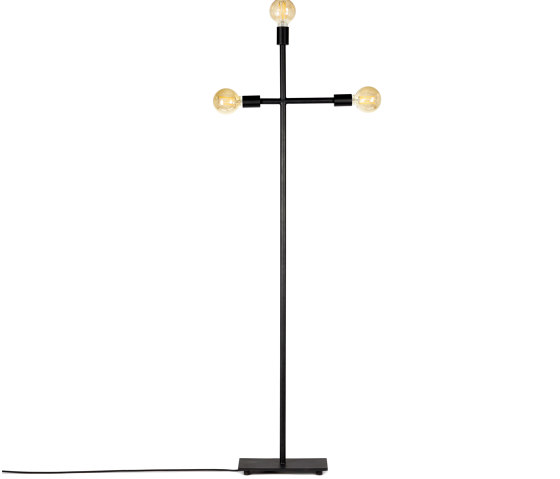 Essentials Standing Lamp Black | Lampade piantana | Serax