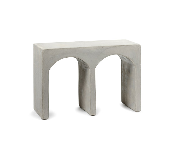 Roman Bench Double Concrete | Mesas auxiliares | Serax