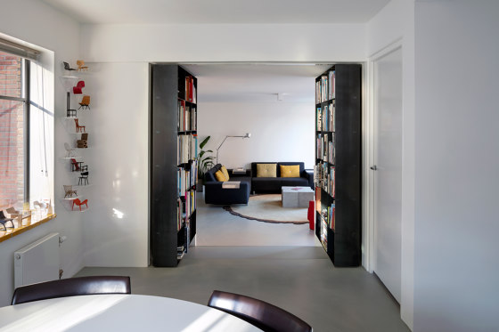 System 3 | Pivoting Bookshelf Doors | Hinges | FritsJurgens