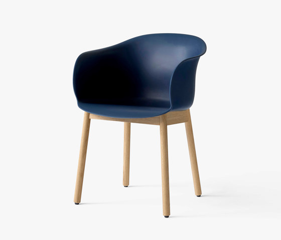 Elefy JH30 Midnight Blue w. Lacquered Oak | Stühle | &TRADITION