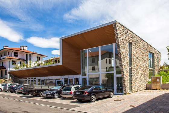 Ecolegno rivestimenti verticali - St. Moritz - color champagne | Pavimenti legno | Saimex
