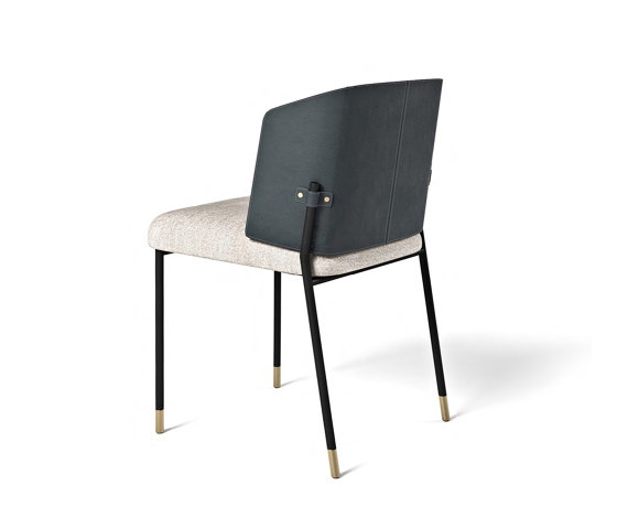 ASTON MARTIN | V242 | Chairs | Stühle | Formitalia