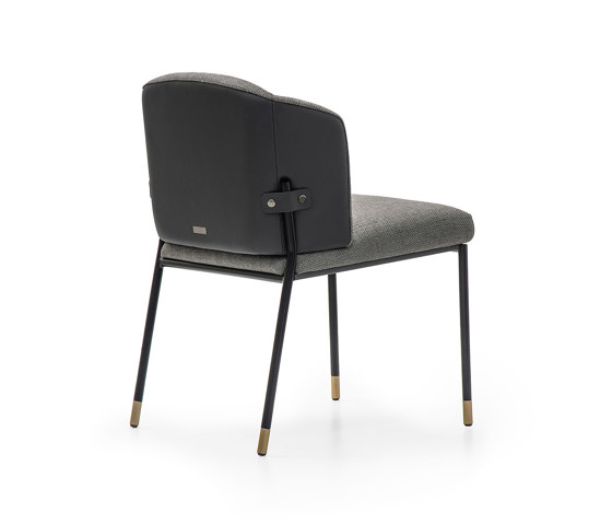 ASTON MARTIN | V242 | Chairs | Sillas | Formitalia