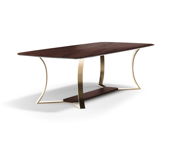 Must R Dining Table | Tables de repas | Capital