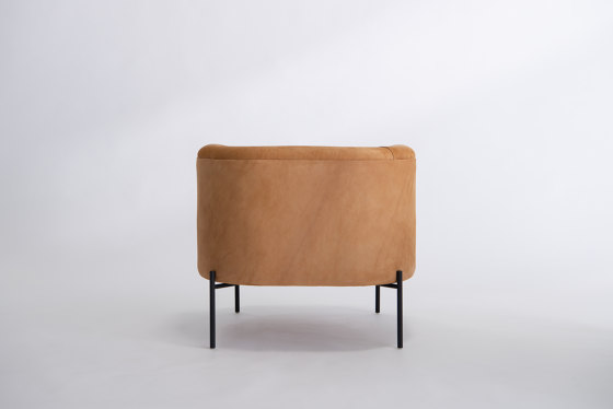 Capper Lounge Chair - with Metal Base | Fauteuils | Phase Design