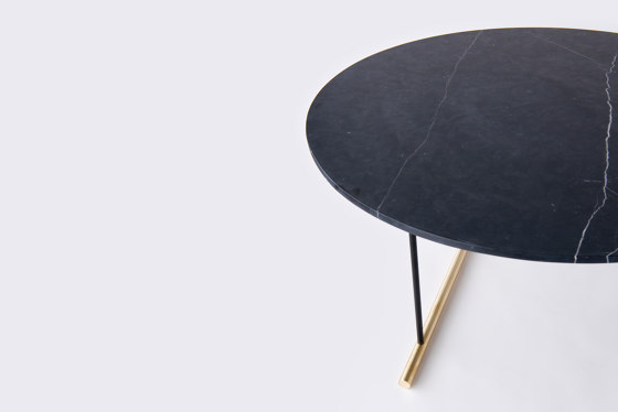 Icon Dining Table | Esstische | Phase Design