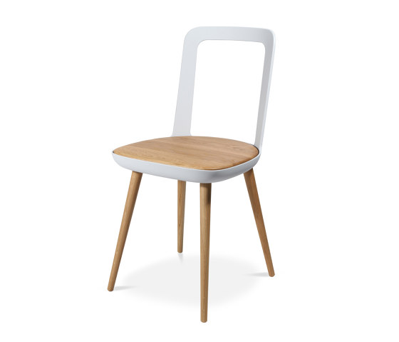 W2020 chair | Chairs | Wagner