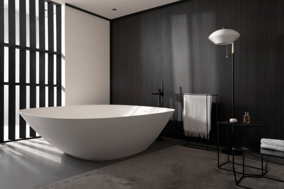 Forma XL Topsolid Bathtub | Bathtubs | Inbani