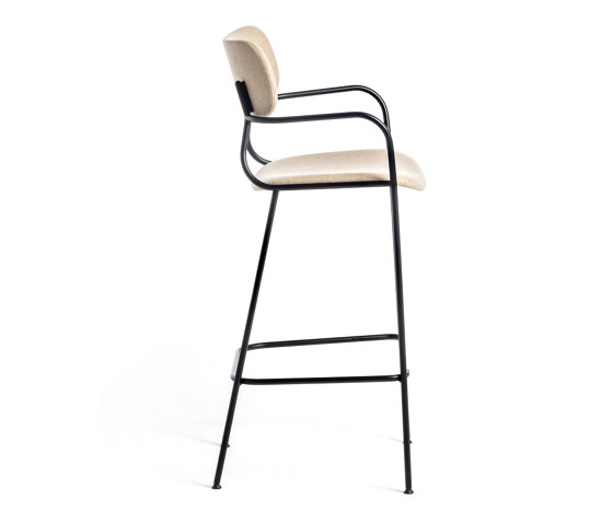 Kiyumi Fabric ST | Bar stools | Arrmet srl
