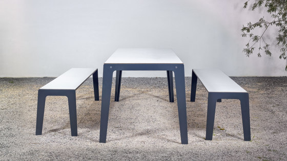at_14 Table and bench | Tables de repas | Silvio Rohrmoser