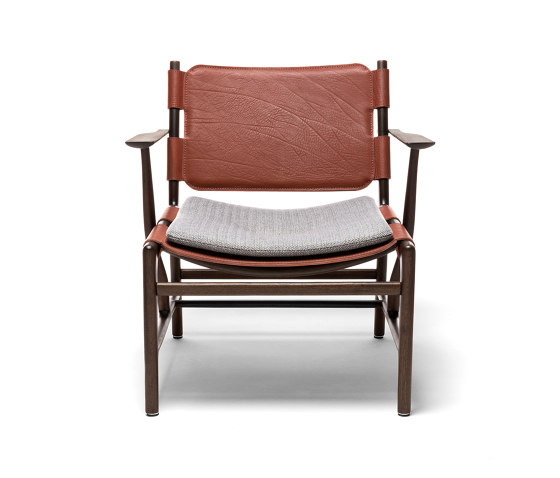 Levante Armchair | Chairs | Exteta
