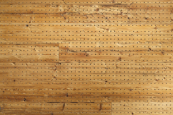 Wooden panels Acoustic | Dot Reclaimed Wood hacked H2 | Planchas de madera | Admonter Holzindustrie AG