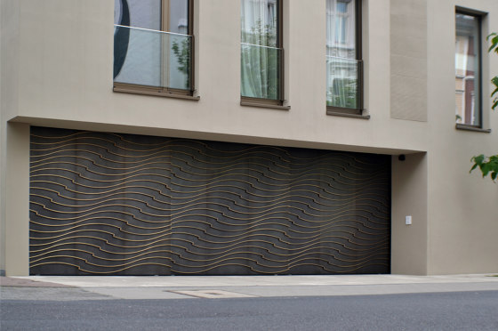 Gates | Wave | Garage doors | Bergmeister Kunstschmiede