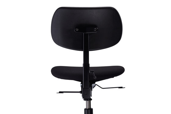 Chair for Percussion, Cello and Harp | Model 7101205 | Sillas | Wilde + Spieth