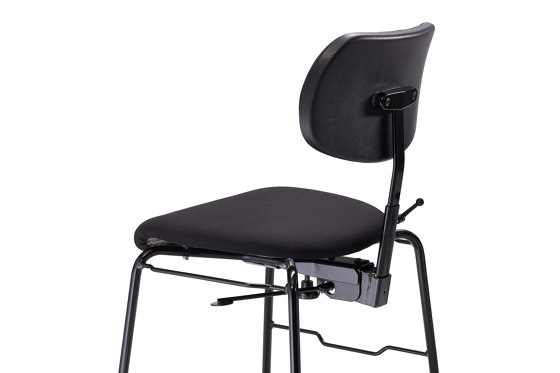 Orchestra Chair | Model 7101202 | Sedie | Wilde + Spieth