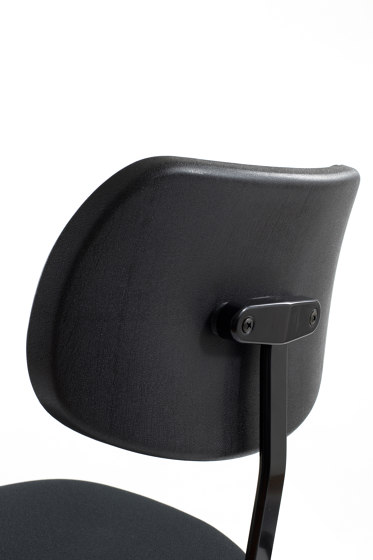 Orchestra Chair | Model 7101212 / 7101219 | Sedie | Wilde + Spieth