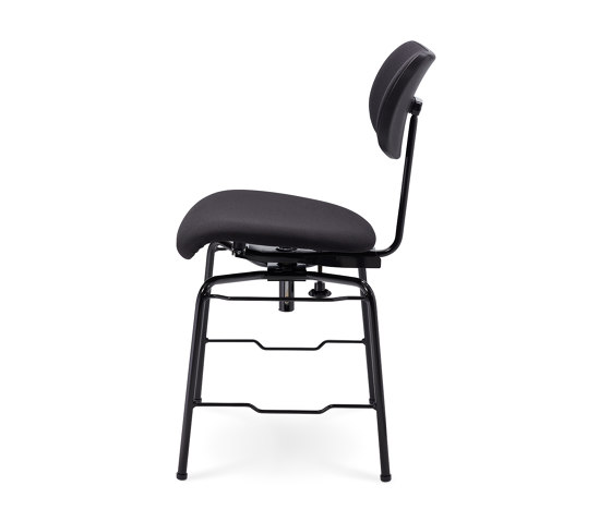 Orchestra Chair | Model 7101211 | Chaises | Wilde + Spieth