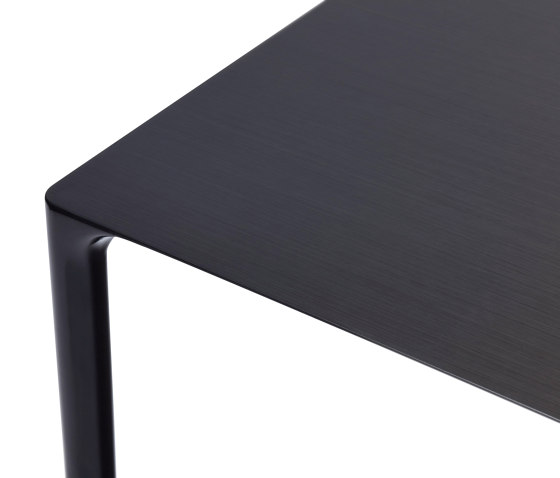 Surface Table | Mesas comedor | Established&Sons