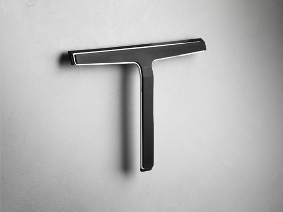 Reframe Collection | Shower wiper - polished steel | Accesorios de baño | Unidrain