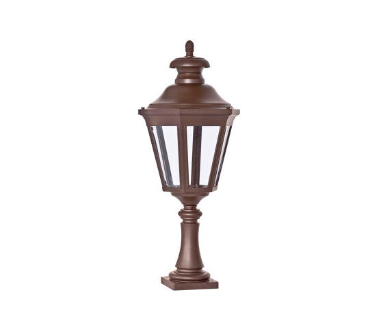 Louis XIII Model 5 | Lámparas exteriores sobre suelo | Roger Pradier