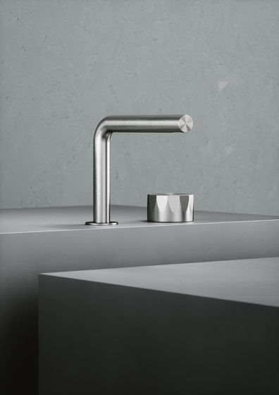 Hb | Stainless steel Two-hole hydroprogressive mixer | Wash basin taps | Quadrodesign