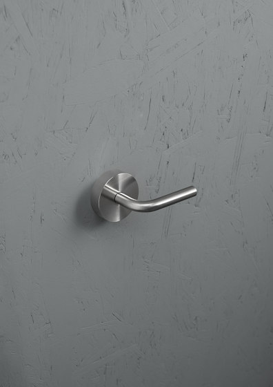 Levo | Stainless steel Wall mounted hydroprogressive mixer | Bathroom taps accessories | Quadrodesign