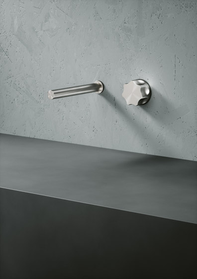 Modo | Stainless steel Wall mounted hydroprogressive mixer with spout L. 190 mm | Wash basin taps | Quadrodesign