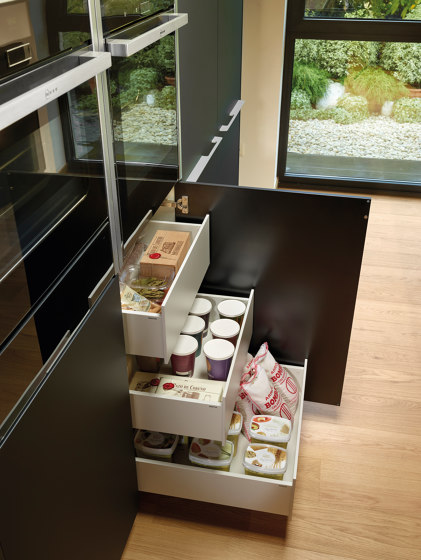FINE Armoires en colonne avec des tiroirs intérieurs | Organisation cuisine | Santos