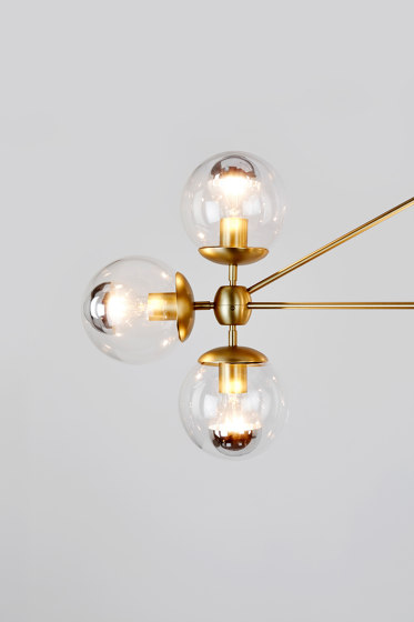 Modo Chandelier - 3 Sided, 10 Globes (Brass/Clear) | Suspensions | Roll & Hill