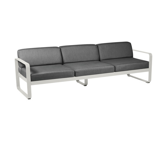 Bellevie | 3 Sitzer Sofa mit Kissen in Graphite | Sofas | FERMOB