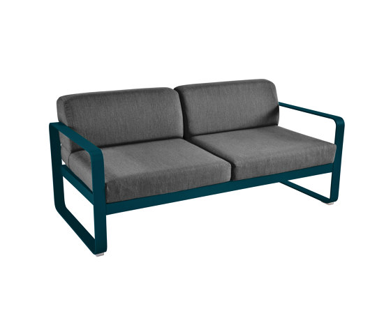Bellevie | 2-Sitzer-Sofa mit Kissen in Graphite | Sofas | FERMOB