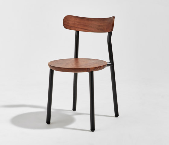 Them Chair | Chaises | DesignByThem
