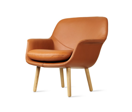 Smile Lounge Low Back Wood Base | Poltrone | ICONS OF DENMARK